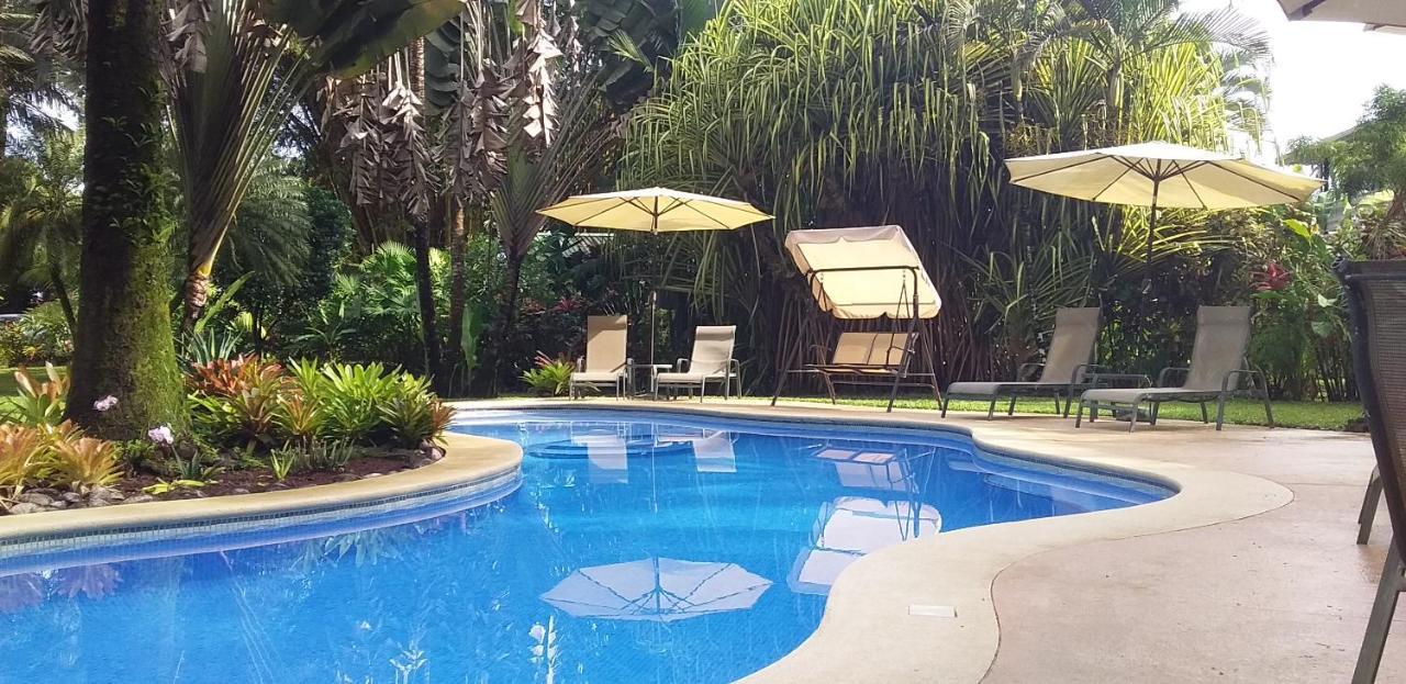 Playa Negra Guesthouse カウイータ エクステリア 写真