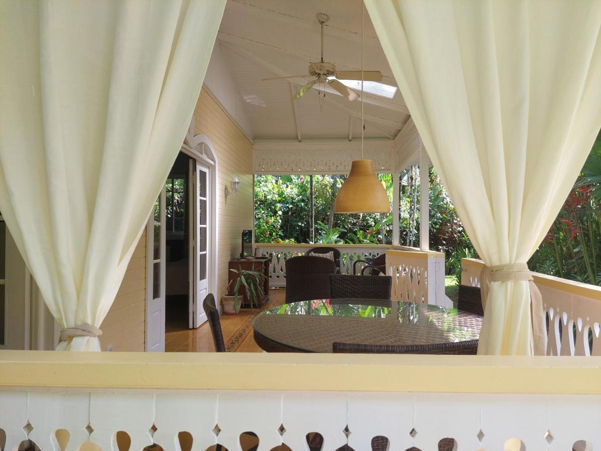 Playa Negra Guesthouse カウイータ エクステリア 写真