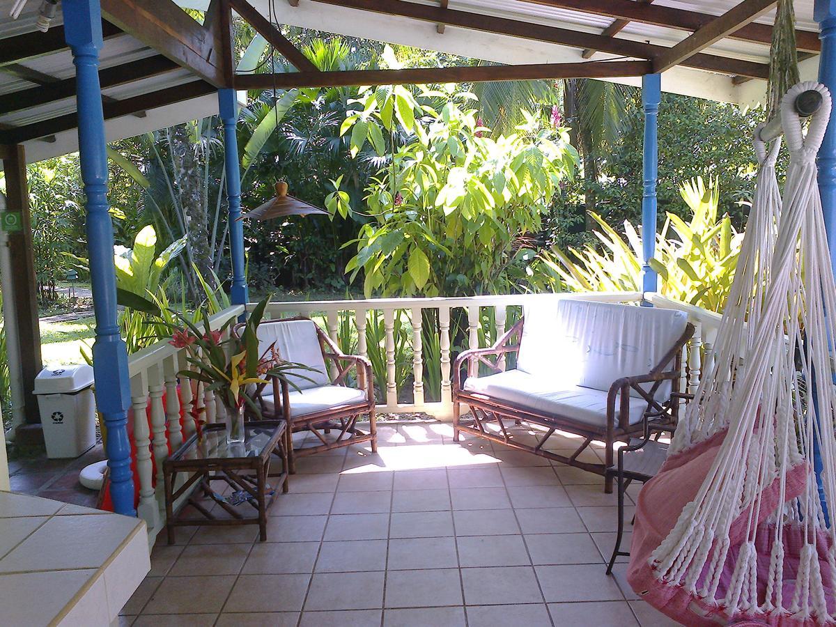 Playa Negra Guesthouse カウイータ エクステリア 写真