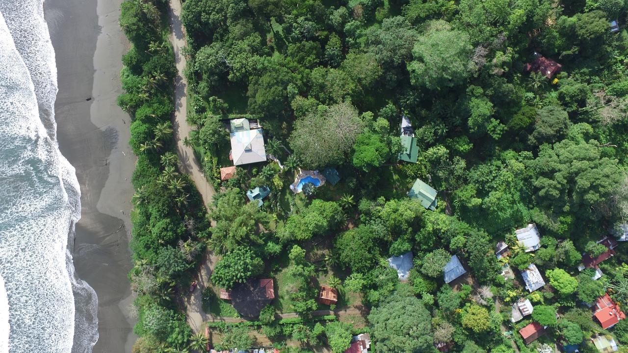 Playa Negra Guesthouse カウイータ エクステリア 写真