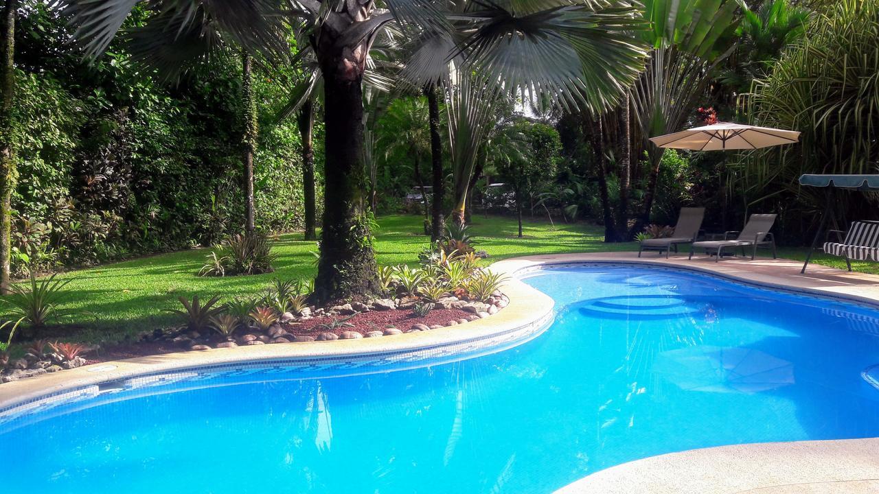 Playa Negra Guesthouse カウイータ エクステリア 写真